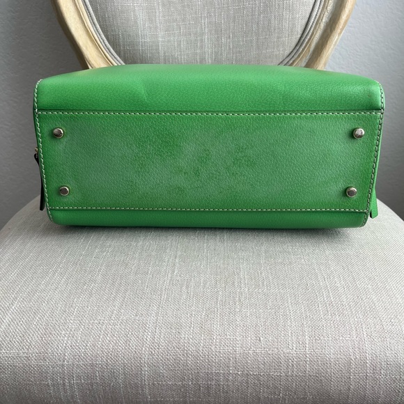 Kate Spade green purse - Picture 4 of 11